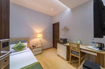 Treebo Golden Pearl Koramangala Hotel Bangalore Exterior photo